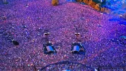 Glastonbury viewers stunned at ‘insane’ crowd size for Elton John’s Pyramid Stage concert