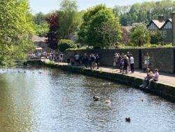 Heat-health alert in force as parts of UK to hit 30C