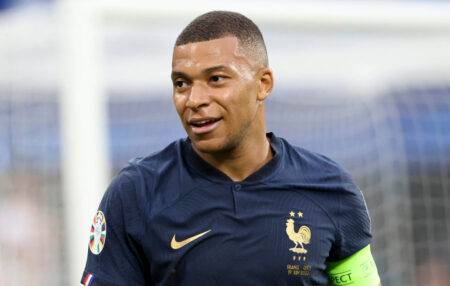 Kylian Mbappe jokes with NBA star as PSG accept £259million bid from Al-Hilal