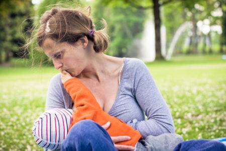 Breastfeeding mum praised for response after she was told to stop ‘flashing’ at family picnic