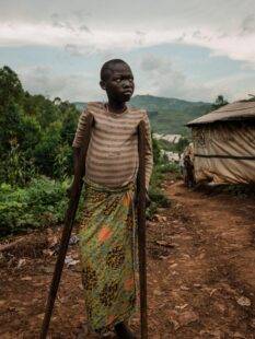 The war-torn children living ‘on the edge of existence’
