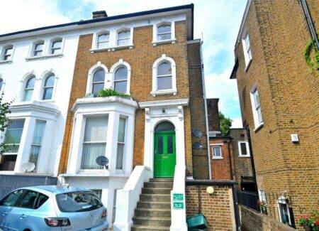 London property a steal at £160,000 – but it’s absolutely tiny and only has one window