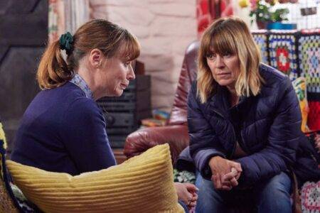 Emmerdale spoilers: Fellow rape survivor Rhona supports Lydia amid police ordeal