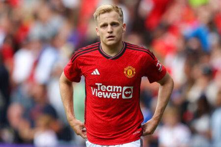 Donny van de Beek scores in behind-closed-doors friendly against Barnsley