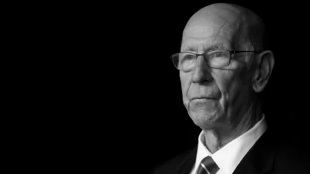 Paper Talk: Sir Bobby Charlton dies, tributes to football icon