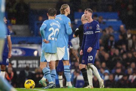 Cole Palmer shoved by Erling Haaland for cheeky move in Chelsea’s draw with Manchester City