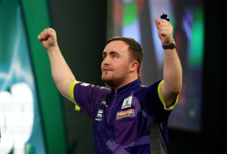 Luke Littler eyeing World Darts Championship title after classic Alexandra Palace night