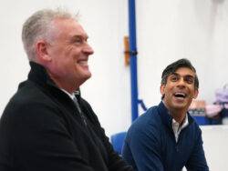 Rishi Sunak faces key Rwanda vote after Tory deputy chairmen resign