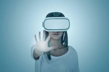 Can you really commit a crime in virtual reality?