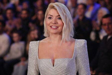 This Morning addresses Holly Willoughby’s return to TV