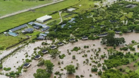 Kenya floods raise cholera risk as WHO records 44 cases