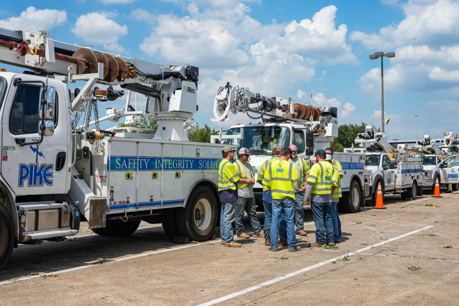 Texas hospitals filling up amid extreme heat and power cuts 