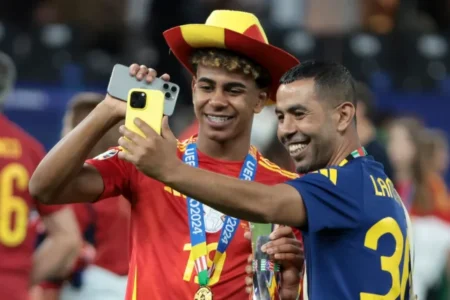 Three arrested after Barcelona star’s dad was stabbed