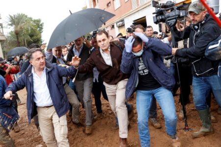 Angry crowds throw mud and insults at Spanish royals and PM in flood-hit Valencia