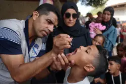 Gaza polio vaccinations continue after Israel bombs clinic