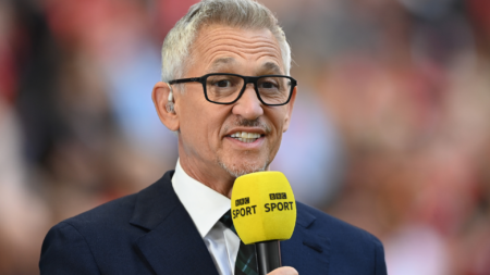 Tuesday’s news briefing – Calls for Welby to resign, Gary Lineker quits MotD, NHS smoking pill will be ‘game-changer’ 